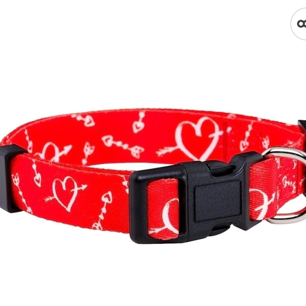 Native Pup Red Cupids Arrows Adjustable Dog Collar NWT Size M
